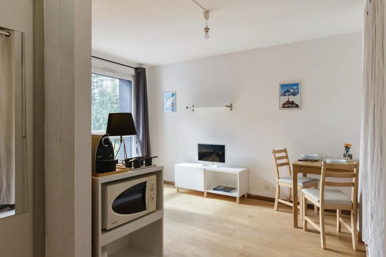 Outa B 513 - Happy Rentals Chamonix France